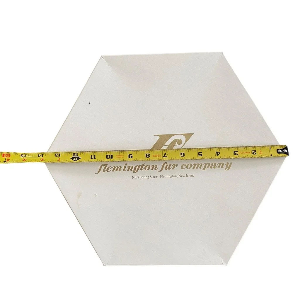 Flemington Fur Company‎ Vintage Hexagon Hat Storage Box Cream Gold 14in NJ